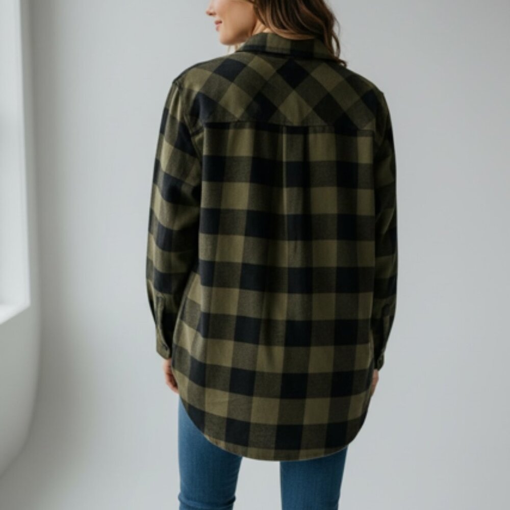 H&M Divided Long Sleeve Collared Button Down Flannel Shirt-Size XL-Grn/Blk Plaid - Picture 2 of 7